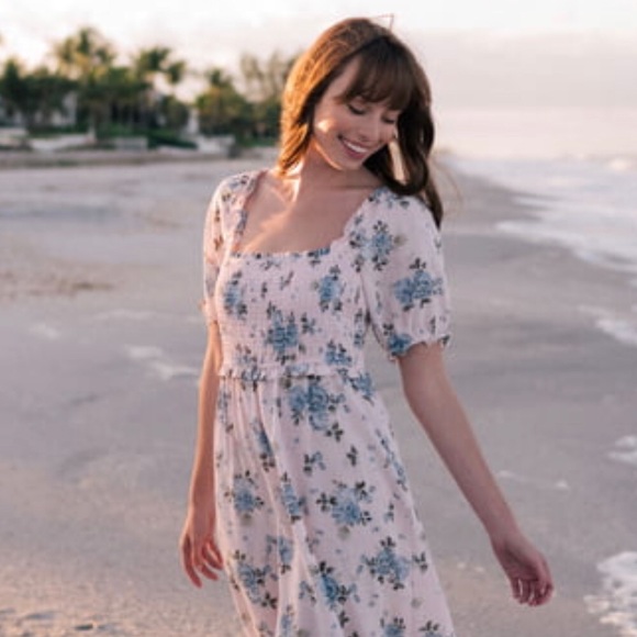 Gal Meets Glam Isabel Dress 4 New
